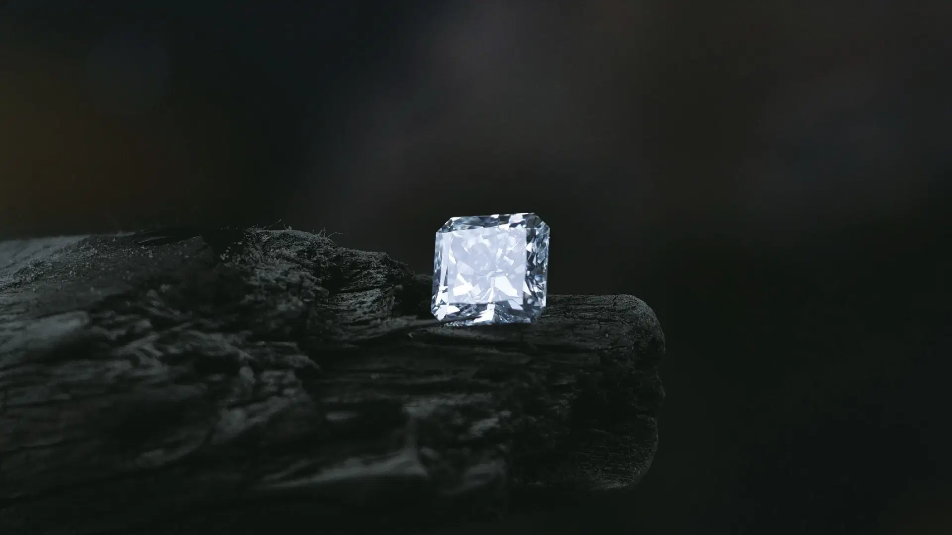 shaped-diamonds-manufacturer-in-USA
